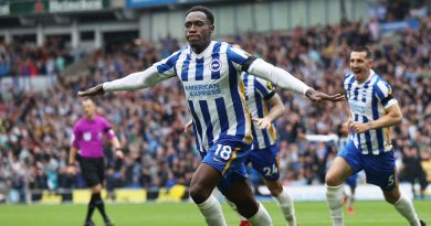 Danny Welbeck scored the second goal in Brighton 2-1 Leicester