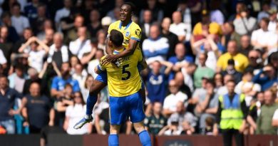 Danny Welbeck and Lewis Dunk celebrate Brighton scoring against the world's biggest club The Leeds United