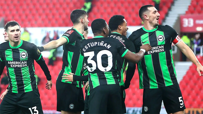 The Albion celebrate progressing to the fourth round of the FA Cup during Stoke City 2-4 Brighton