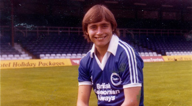 Former Brighton & Hove Albion striker Michael Robinson has passed away at the age of 61