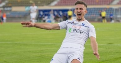 Brighton have completed the £3.5 million signing of Kosovan striker Andi Zeqiri