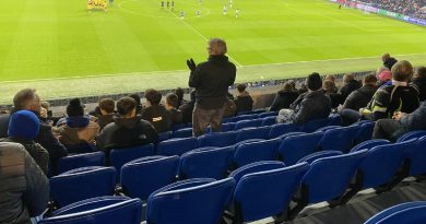 Brighton chief executive Paul Barber has described criticism of the club's season ticket sharing scheme as clickbait despite there being thousands of empty seats at the Amex every game this season