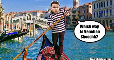 Aaron Connolly has joined Venezia on a season long loan from Brighton