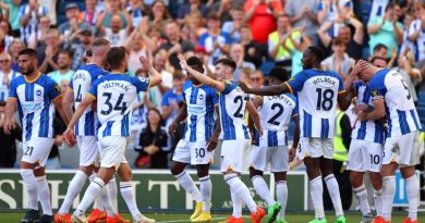 Brighton players celebrate their 5-2 win over Leicetser City