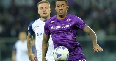 Brighton have completed the £15 million signing of defender Igor Julio from Fiorentina